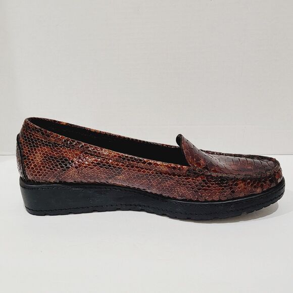Stuart Weitzman Nice Brown Crystal Snake Loafers Women 9.5 W Croc Patent Leather - Picture 7 of 12